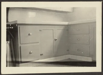 [Cabinets]