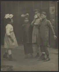 [Enfants du quartier chinois]