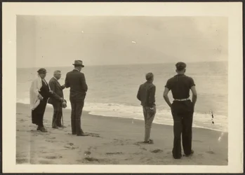 [La famille Fleckenstein à la plage]