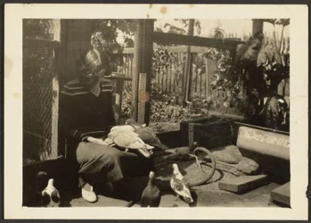 [Florence avec les pigeons]
