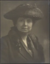 Mme Ruzieka