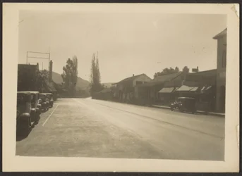 [Scène de rue]