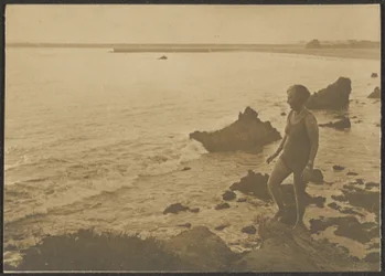 Femme à la plage