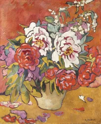 Pivoines dans un Pichet sur un Fond Rouge