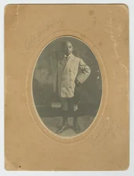 Photographie de Lucius Harper Jr. partant à l