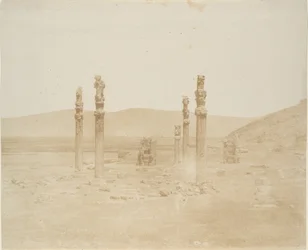 Ruines sur la première terrasse, Persépolis, 1858