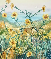 Fleurs sauvages ensoleillées et vue sur l