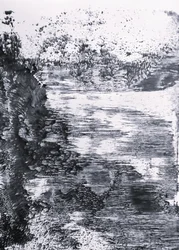 Reflet sur la rivière en noir et blanc