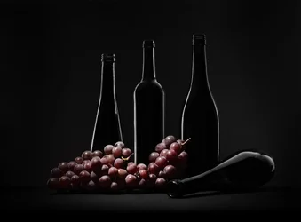 Nature morte au vin rouge