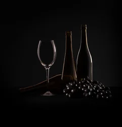 Nature morte élégante avec du vin