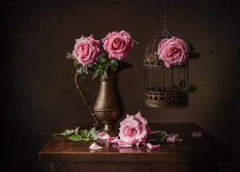 Nature morte à la rose mélancolique