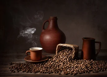 Nature morte rustique avec du café