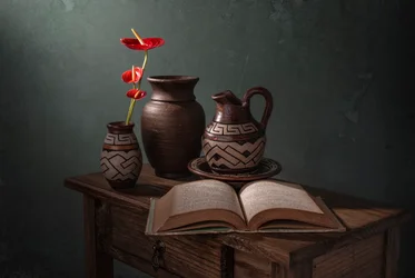 Nature morte en poterie rustique