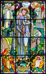 Musée Maurice Denis, Saint-Germain-en-Laye, France, Maurice Denis, Vierge et enfant vitrail (vitrail)