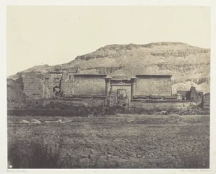 Médinet-Habou, Vue Générale des Ruines, Thèbes
