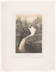 Vue sur la cascade de Cerisey près de Cauterets