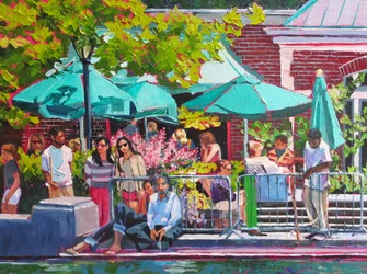 Un café en plein air animé