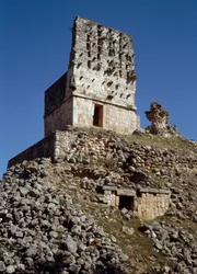 Le mirador, IXe siècle