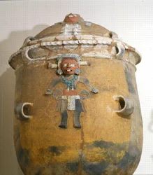 Urne funéraire avec couvercle, Ixil, Quiche, Guatemala, Période Postclassique Précoce (900-1200)