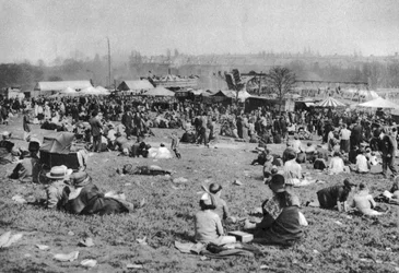Carnaval du jour férié de Londres, Hamstead Heath, Londres, 1926-1927