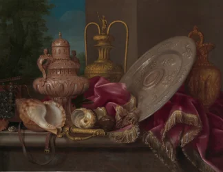 Nature morte avec assiettes en argent et en or, coquillages et une épée, quatrième quart du 17ème siècle