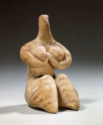 Mésopotamie : statuette de fécondité en terre cuite style Halaf. 4500 av. J.-C. Paris, Musée du Louvre