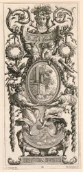 Panneau ornemental surmonté d