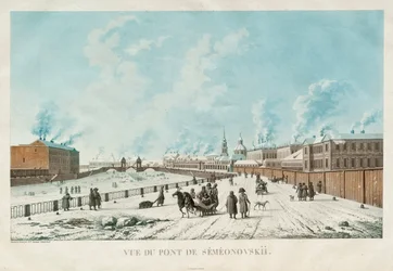 Le pont Semyonovsky à Saint-Pétersbourg
