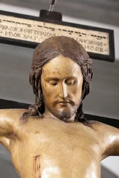 Crucifix du Saint-Esprit, vers 1493, par Michelangelo (1475-1564), détail, sculpture en bois polychrome, sacristie de la basilique Santo Spirito à Florence - Crucifix. Sculpture de la Renaissance par Michelangelo Buonarroti, dit Michelangelo (Michelangelo