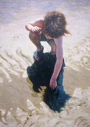 Jouer dans le sable mouillé