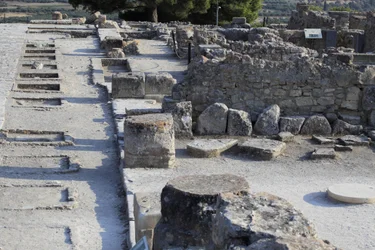 Site archéologique minoen de Phaistos, vue générale des sanctuaires de l