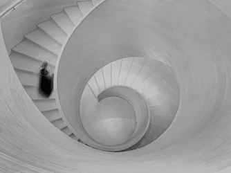 Se déplacer dans un escalier en colimaçon