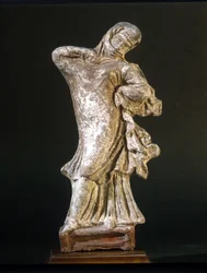 Civilisation mycénienne : danseuse voilée de Tanagra, 3ème siècle av. J.-C., Museo della Scala, Milan