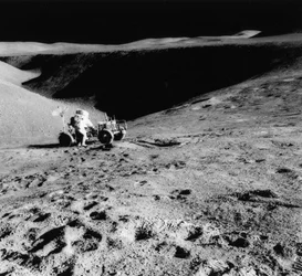 Astronaute David Scott né en 1932 sur la pente de Hadley Delta pendant Apollo 15, 1971