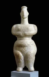 Statuette féminine de Sparte - Sculpture en marbre, période néolithique, 6000-5000 av. J.-C. - Musée archéologique national, Athènes, Grèce