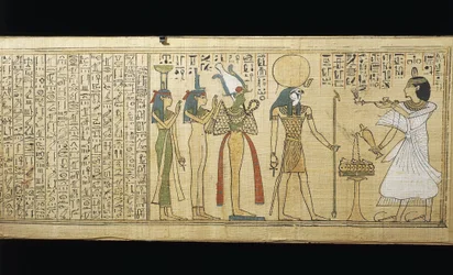 Papyrus de Khonsumes, Le Livre des Morts, le défunt faisant des offrandes à Osiris, Isis et Nephthys, Troisième Période Intermédiaire