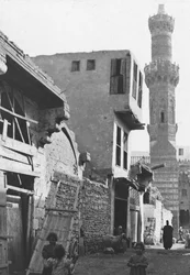 Une rue au Caire, Égypte, vers 1890