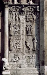 Détail du côté sud du porche ouest