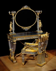 Table et chaise de toilette de la duchesse de Berry (Marie Caroline Ferdinande Louise de Bourbon, princesse des Deux-Siciles)