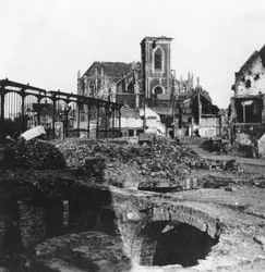 Extérieur endommagé de l