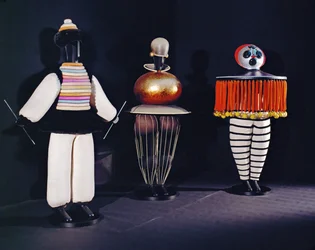 Trois figurines pour Das Triadische Ballett
