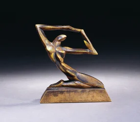 À genoux, c.1920