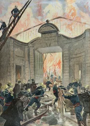 Pompiers luttant contre le feu