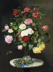 Un bouquet de roses dans un vase en verre avec des fleurs sauvages sur une table en marbre, 1882