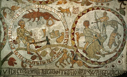 Les signes du zodiaque sur le sol en mosaïque de la cathédrale d