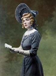 Eve Lavallière en Miss Helyett dans l