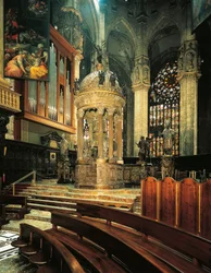Cathédrale de Milan, Presbytère avec tabernacle, par Pellegrino Tibaldi dit Pellegrini