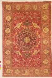 Tapis décoré de scènes de combats d
