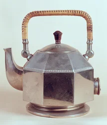 Bouilloire électrique, conçue pour AEG, vers 1908