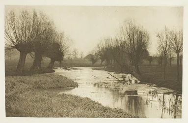 Une marina sur la Lea